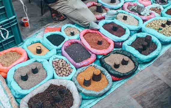 Local Market Walking